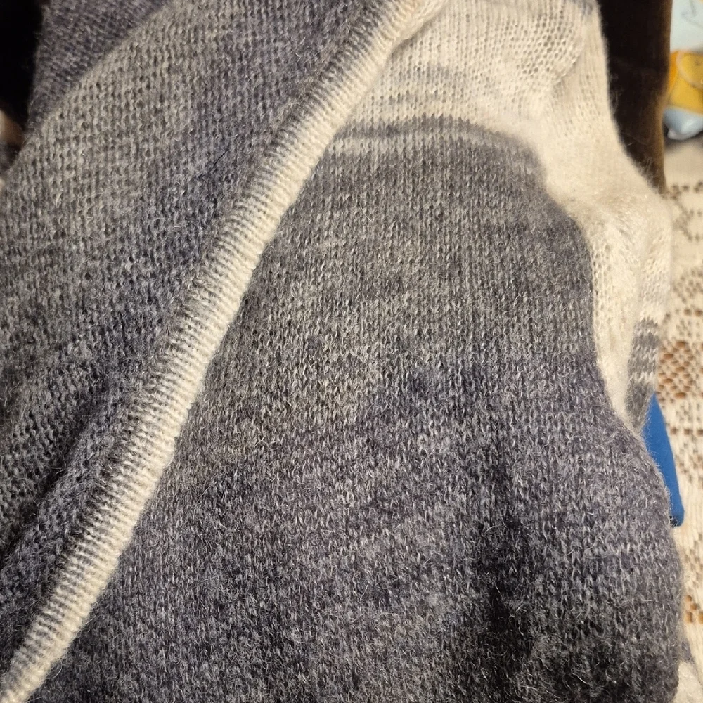 Tommy Bahama Gray and White Open Front Cardigan - Picture 8 of 8